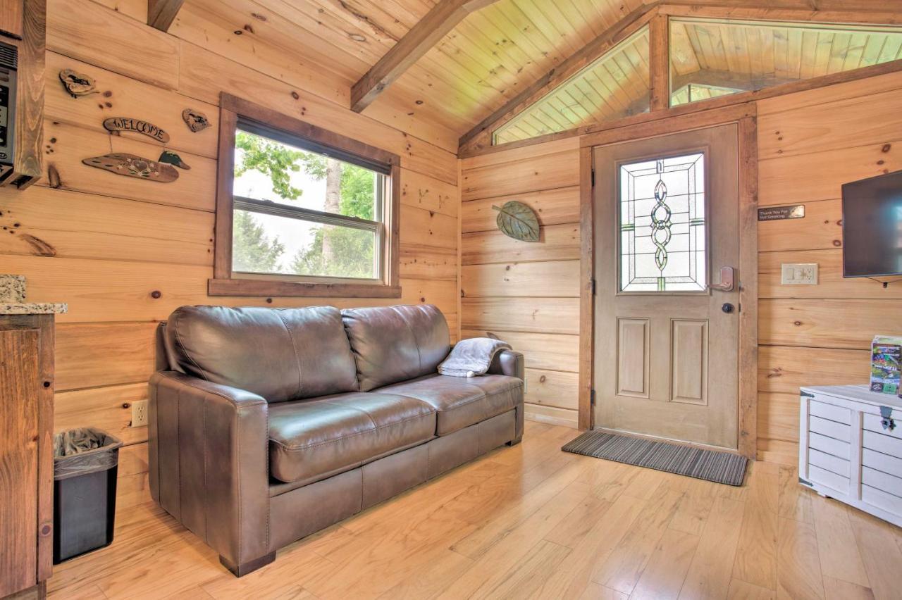 Mill Spring Cabin Near Parker-Binns Winery! 외부 사진