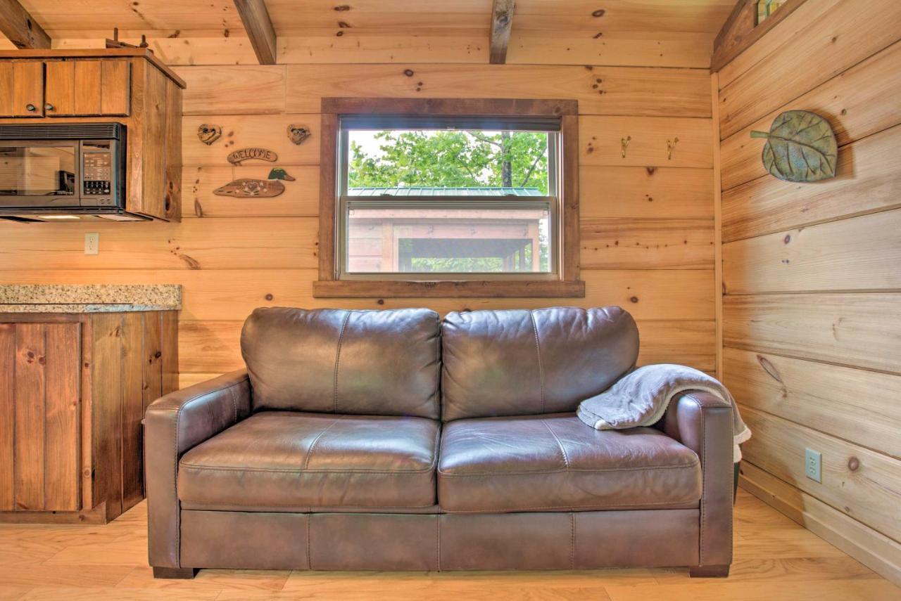 Mill Spring Cabin Near Parker-Binns Winery! 외부 사진